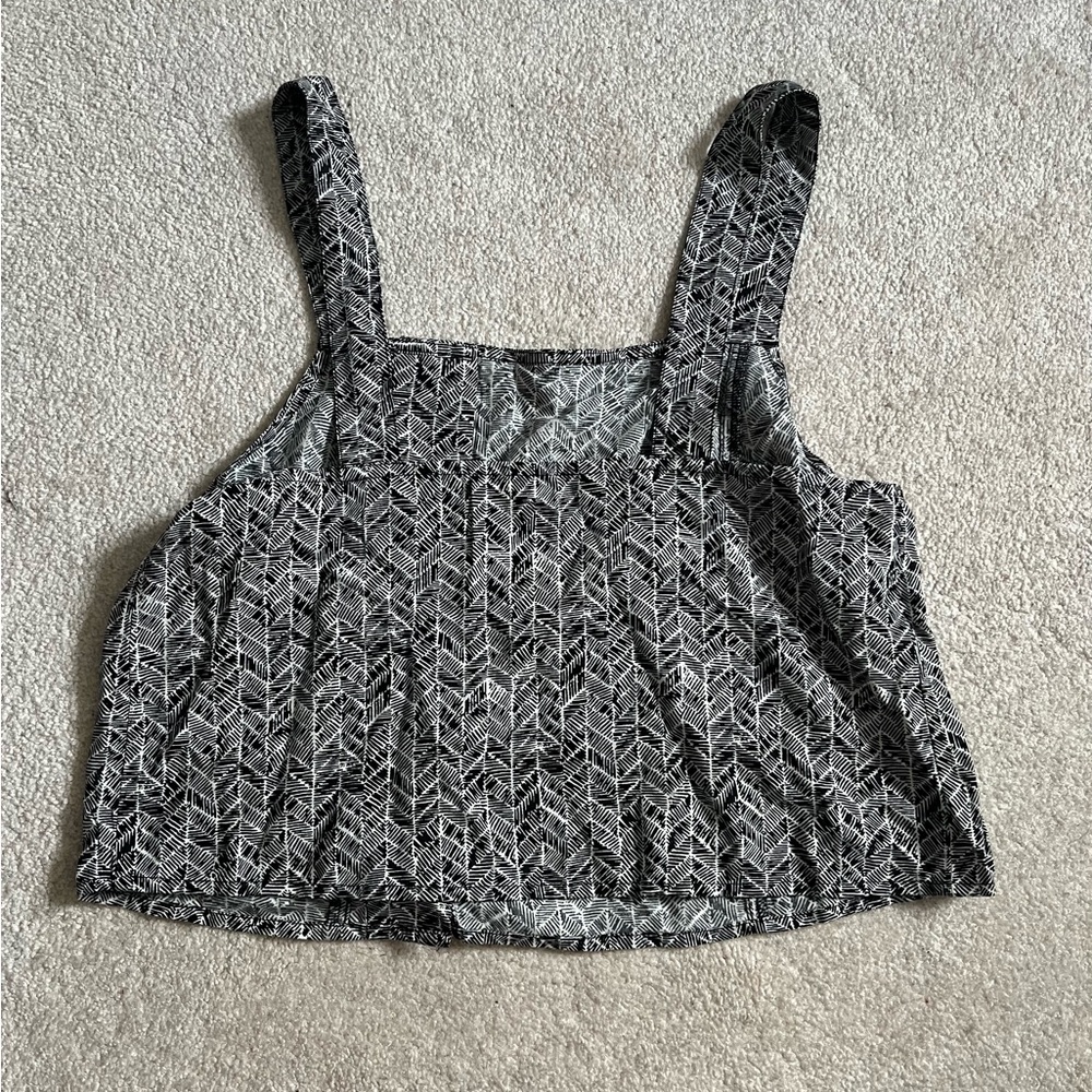 BP Patterned Tank Top - Picture 2 of 3